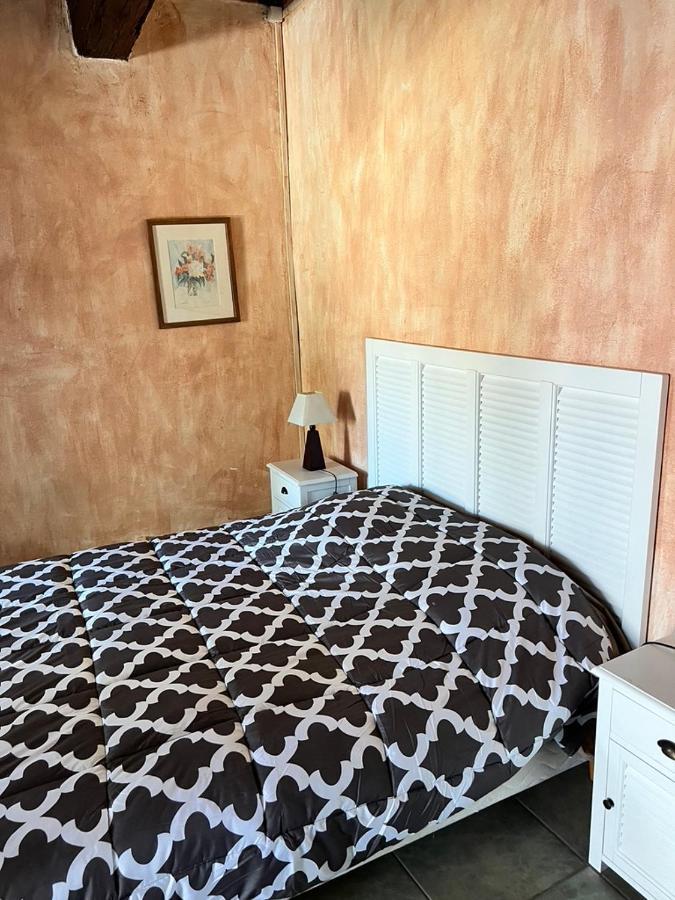 La Maison Sur La Place Эг-Морт Экстерьер фото