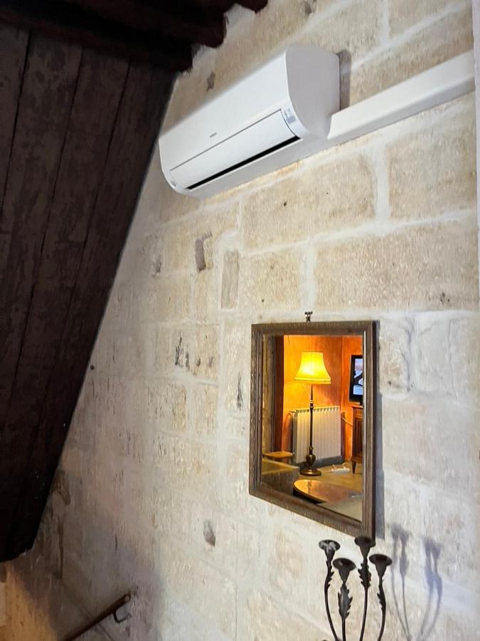 La Maison Sur La Place Эг-Морт Экстерьер фото